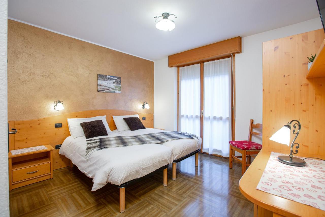 Hotel Biancospino Lanzada Buitenkant foto