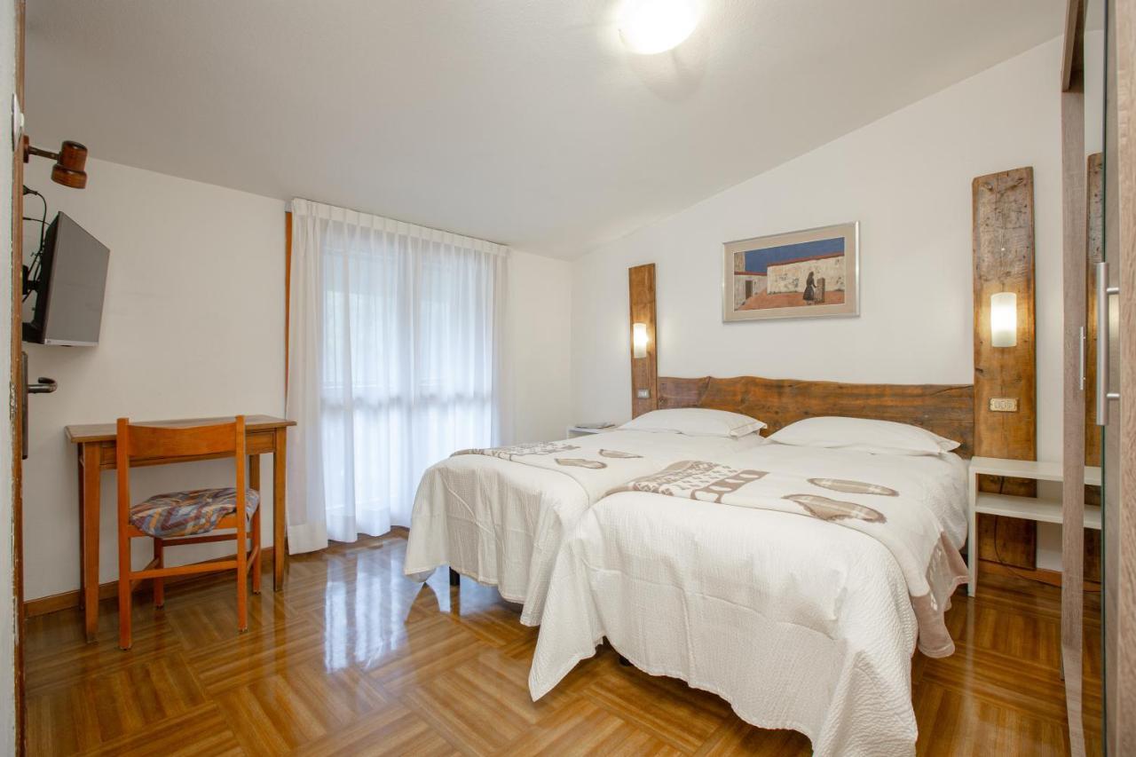 Hotel Biancospino Lanzada Buitenkant foto