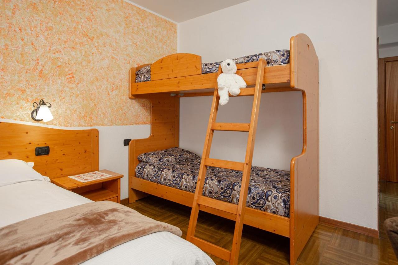 Hotel Biancospino Lanzada Buitenkant foto