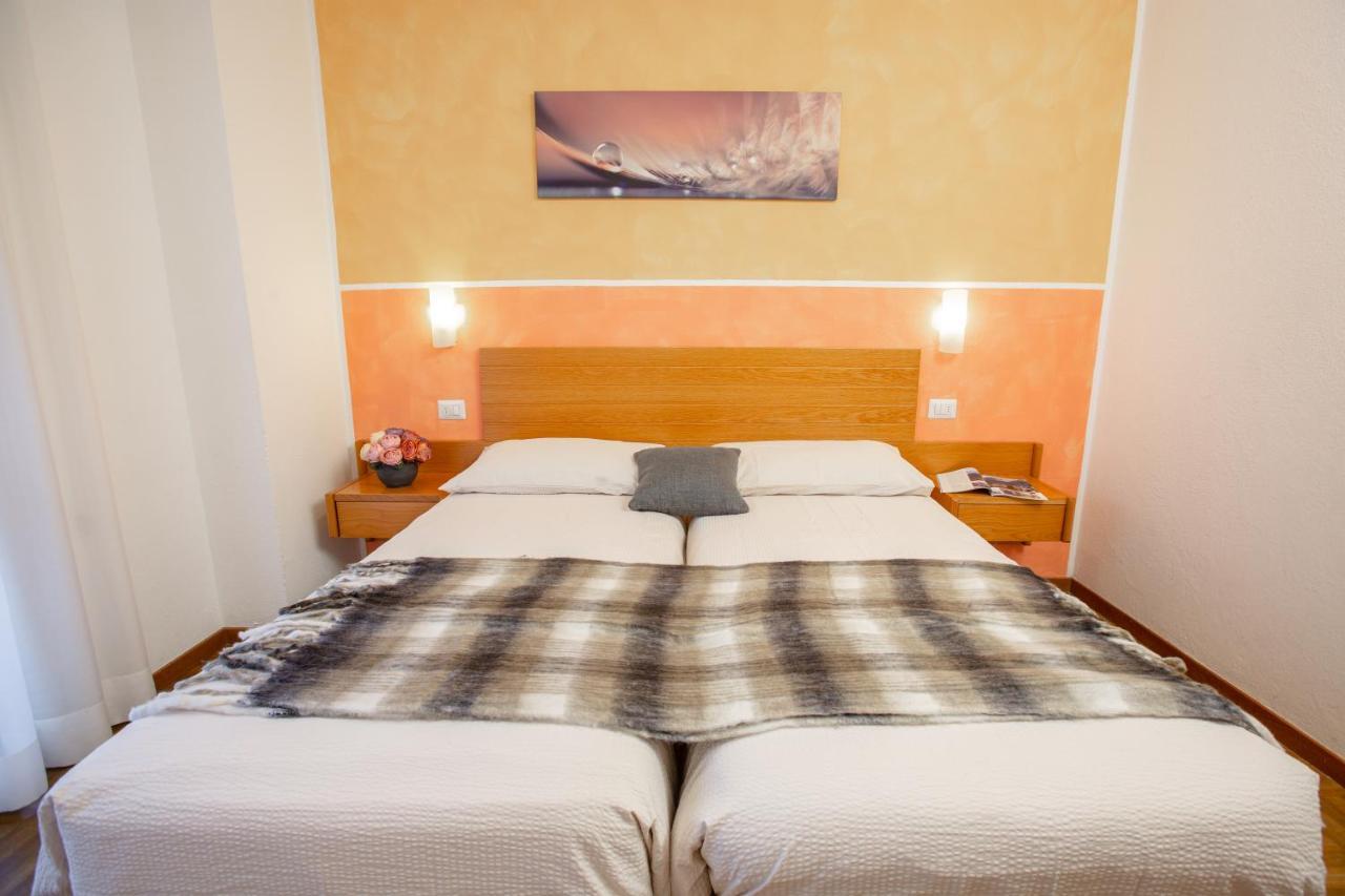 Hotel Biancospino Lanzada Buitenkant foto