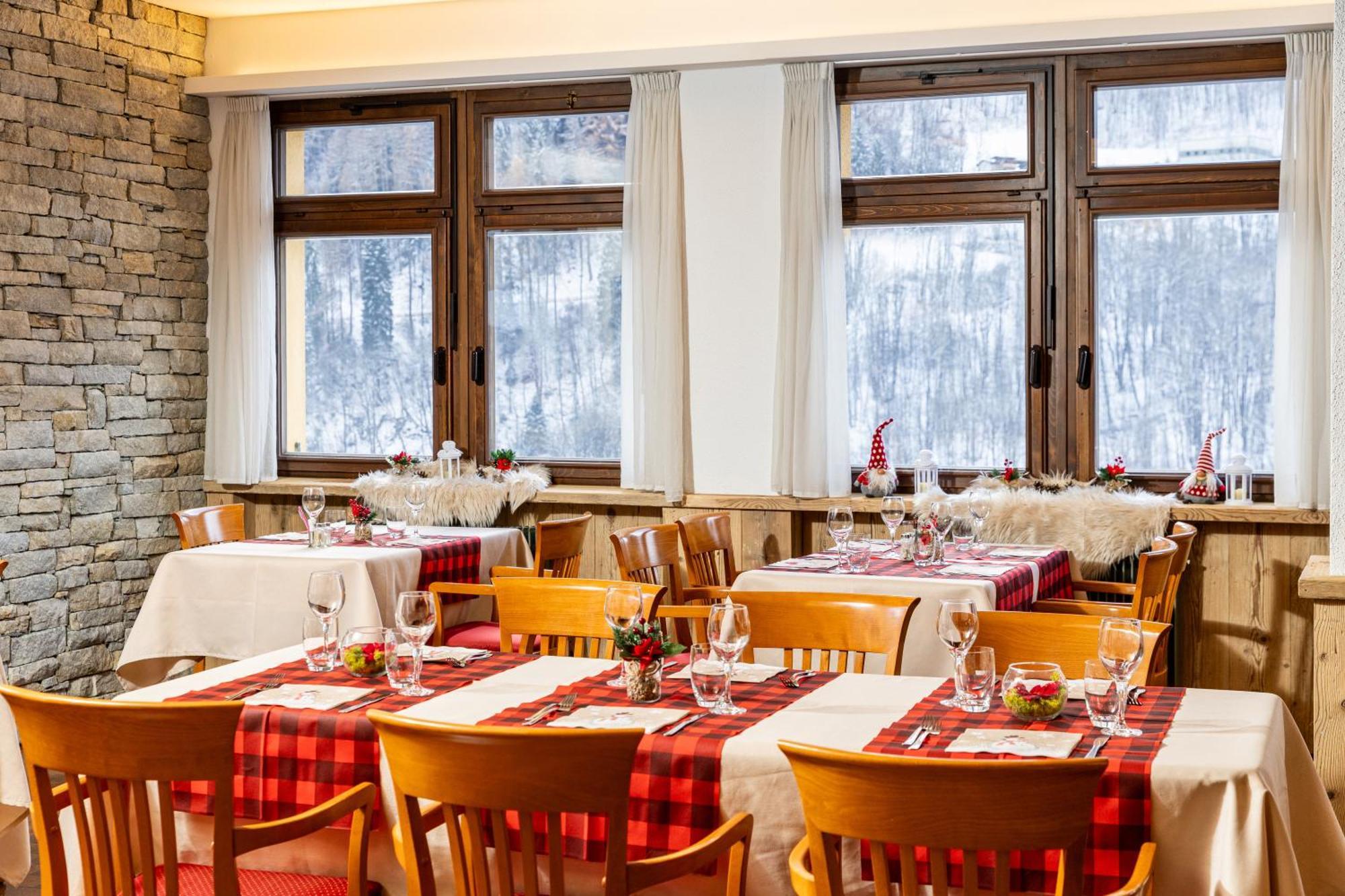 Hotel Biancospino Lanzada Buitenkant foto