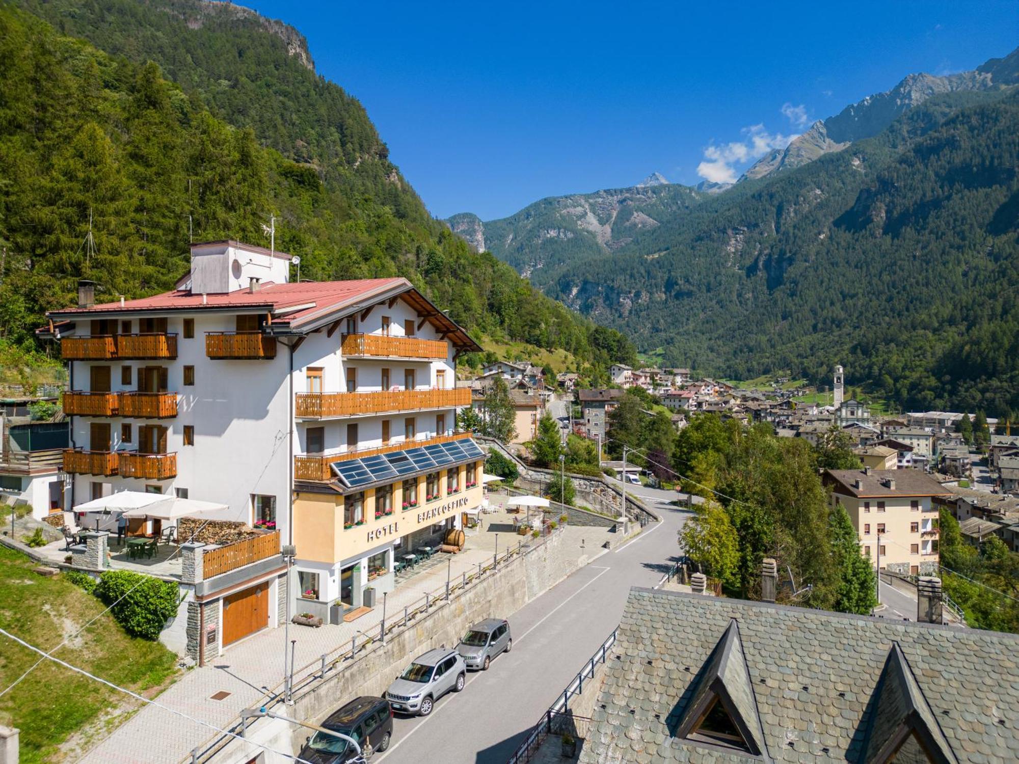 Hotel Biancospino Lanzada Buitenkant foto